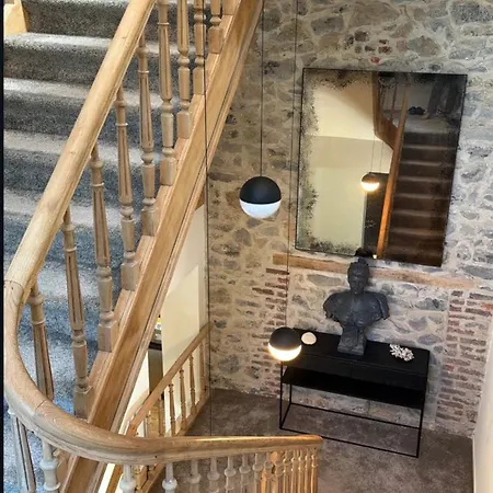 فيلة Chateau La *