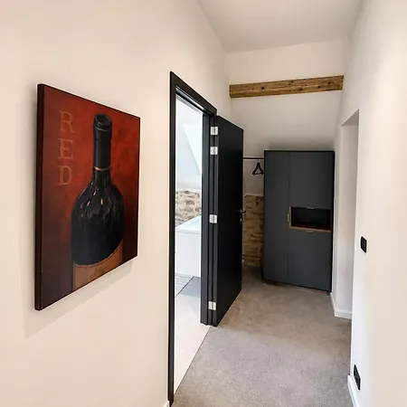 فيلة Chateau La *